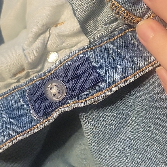 Old navy jeans - Picture 8 of 10